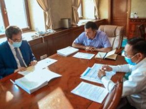 В правительстве рассказали о первых рабочих днях Андрея Тарасенко в Якутии