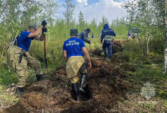 Якутия держит оборону: пожарные расчёты наращивают силы, ситуация остаётся под контролем