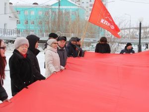 Якутск достойно встретил копию Знамени Победы