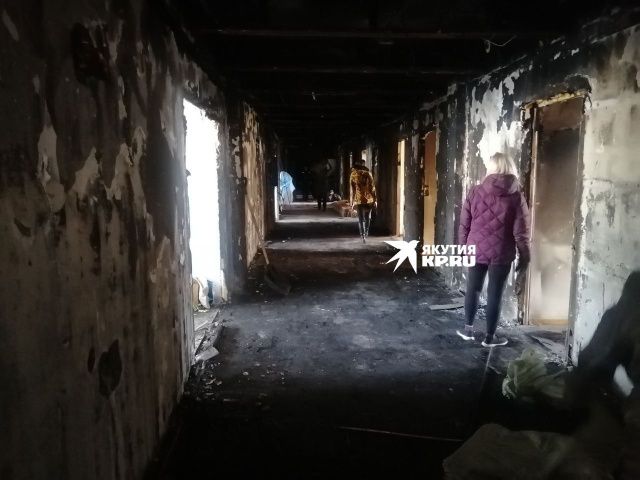 Девушки легли на пол, где угорели до смерти: Новые подробности крупного пожара