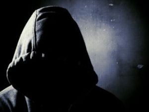 Мужчина спрятался в доме бывшей жены, а потом совершил преступление