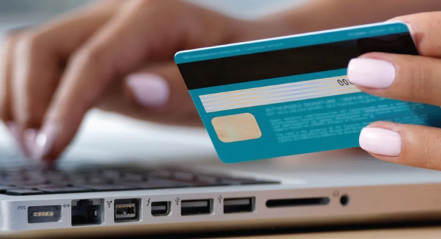 МВД Якутии просит отпускников быть внимательными при покупке билетов и бронировании гостиниц в интернете