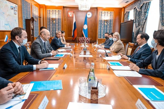 Глава Якутии и председатель банка «Открытие» договорились о сотрудничестве в области строительства жилья и объектов образования