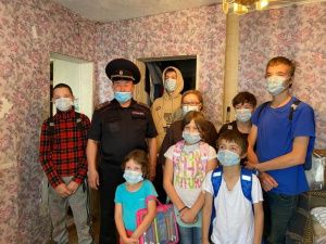 В г.Якутске состоялась благотворительная акция «Собери ребенка в школу»