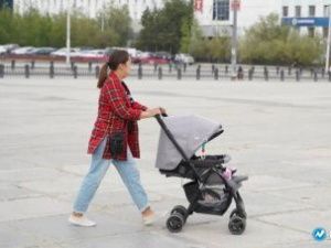 Владимир Путин подписал указ о единовременной выплате 10 тысяч рублей семьям с детьми