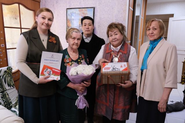 В Якутске прошли теплые встречи в рамках акции «В гости к ветерану»