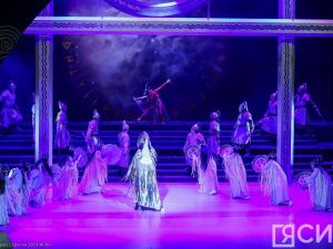 С оглушительным успехом состоялась премьера оперы-олонхо «Ньургун Боотур» в Астане