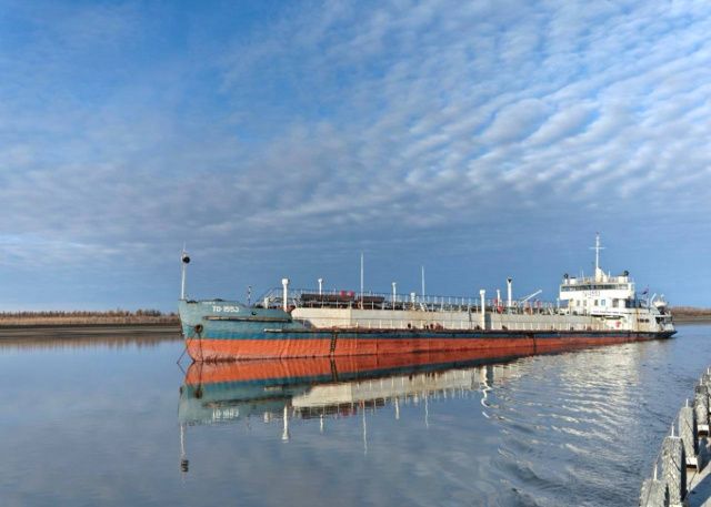 Якутский суд запретил эксплуатацию 10 судов ЛОРПа из-за отсутствия документов