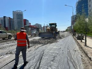 В Якутске продолжается первый этап капитального ремонта улицы Хабарова