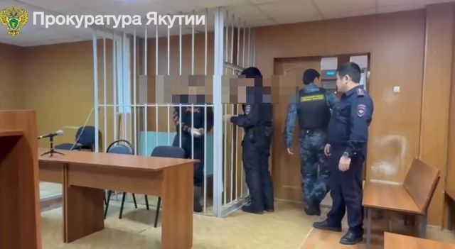 Убил женщину и мужчину: Подозреваемого в двойном убийстве заключили под стражу в Якутии