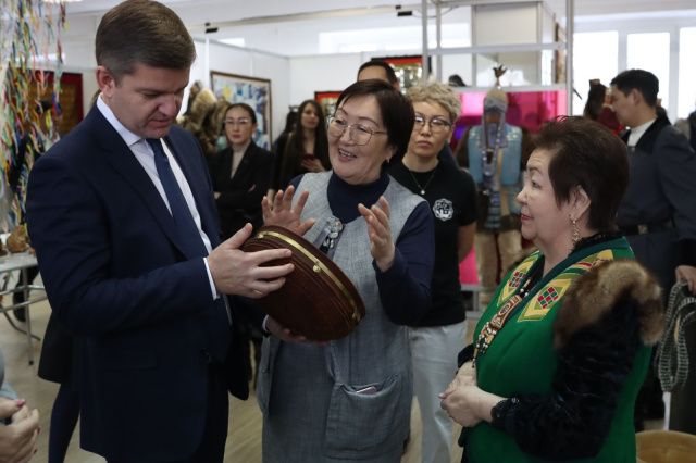 Роман Карманов: Якутия со своей богатейшей культурой должна подавать больше проектов на получение грантов 