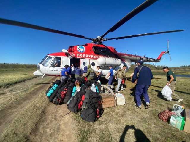 В Усть-Алданском улусе объявлен режим ЧС. Спасатели вылетели на тушение лесного пожара