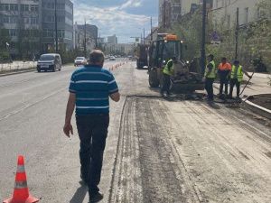 На проспекте Ленина в Якутске начались работы по гарантийным обязательствам