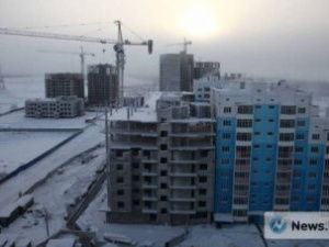 В 203 микрорайоне погиб рабочий, упав с девятого этажа строящегося дома