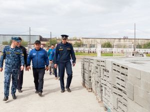 Репортаж: Представители исполнительных органов государственной власти Республики Саха (Якутия) ознакомились с производственными возможностями исправительной колонии № 7 