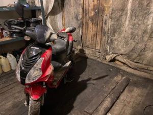 В Якутии водитель мопеда попал в реанимацию