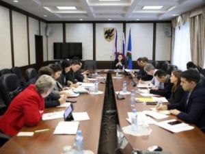 Депутаты Гордумы рассмотрели проект бюджета города Якутска на 2020-2022 год в сфере имущественных и земельных отношений