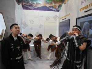 Более восьми тысяч человек посетили стенд Якутии на Всемирном фестивале молодежи в Сочи