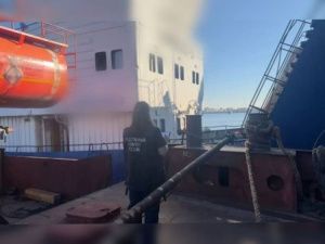 Госинспекция труда Якутии проводит расследование смерти помощника капитана, погибшего от удара током