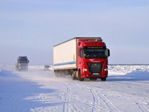 Снижается грузоподъемность ледовых переправ вблизи Якутска