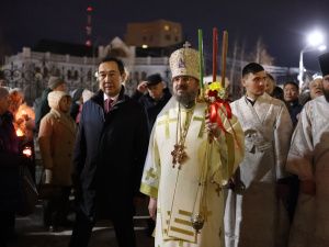 Пасха Христова: архиерейское богослужение в Преображенском соборе