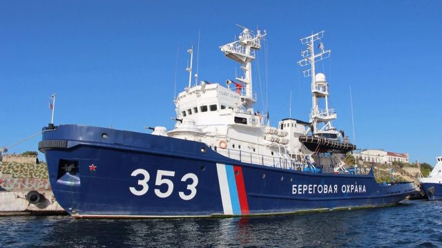Россия объявила ряд морских районов Черного моря временно опасными для судоходства
