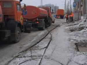 В Якутске проводят превентивные противопаводковые мероприятия