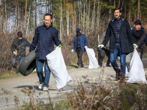 Айсен Николаев: «До наступления зимы необходимо убрать мусор в Якутске»