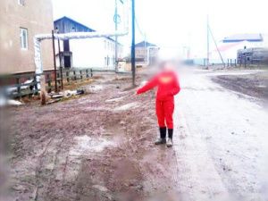 На директора школы напали с ножом из-за замечания