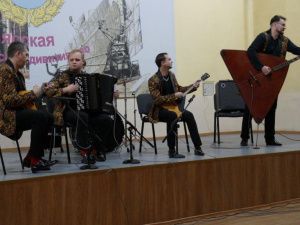 Ансамбль «БалАнс» из Якутии выступает в госпиталях для участников СВО