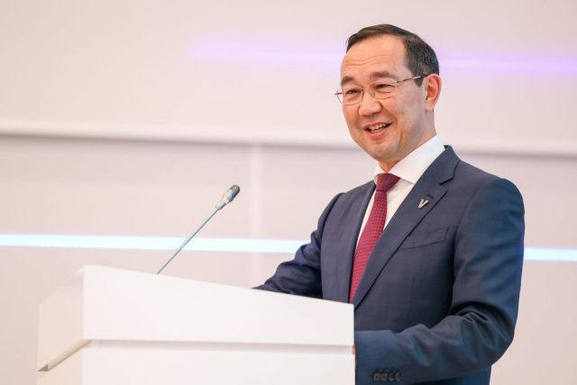 Айсен Николаев поздравил с наступающим 2026 годом