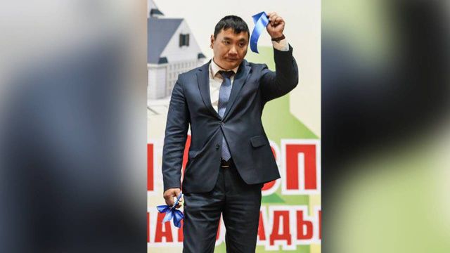 Директор «Якутской ярмарки» получил семь лет строгого режима и штраф в четыре миллиона рублей. Он дал взятку министру Ирине Высоких