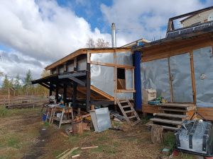 Пенсионер из Верхнеколымского района построил купольный дом на Крайнем Севере