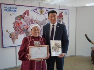 Изделия семи мастеров пополнили Фонд эталонных образцов Якутии