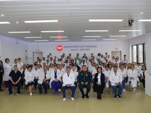 Герой России Родимир Максимов встретился с работниками Республиканской больницы № 1