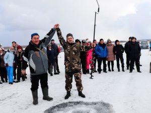 Соревнования по зимней рыбалке и туристический слет сотрудников УФСИН состоялись в п.Мохсоголлох 