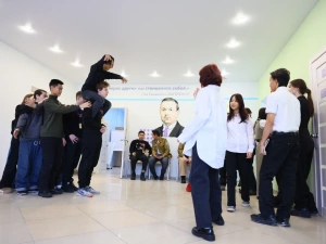 В Якутске начал работу обновленный Центр социально-психологической поддержки семьи и молодёжи