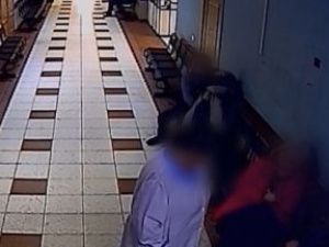 Дерзкая кража в больнице попала на камеру видеонаблюдения