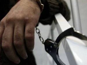 В Якутии подросток похитил у взрослого приятеля пиво, а потом распил его в компании с подругой потерпевшего