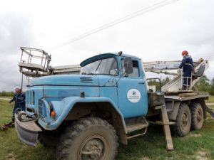 Энергетики Центральных электрических сетей ликвидируют последствия непогоды в ряде районов Якутии