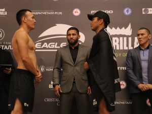 Бойцы турнира Eagles FC кубка главы Якутии встретились лицом к лицу перед поединками