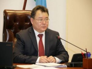 Алексей Стручков провел совещание по итогам отчета правительства в Вилюйском улусе и городском округе «Жатай»