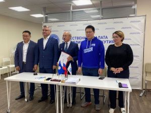 Общественная палата Якутии и отделения политических партий подписали соглашение