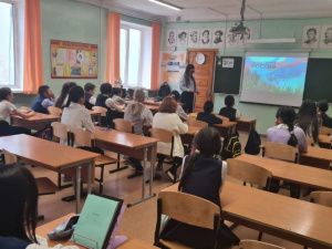 Со школьниками Якутска поговорили о равных возможностях в обществе
