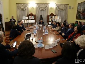 В Якутии презентовали серию книг о культурных ценностях коренных народов республики в музеях мира