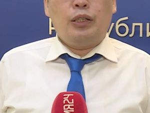 Обидевшись за предупреждение, чиновник-нарушитель побежал жаловаться на мирового судью и проиграл