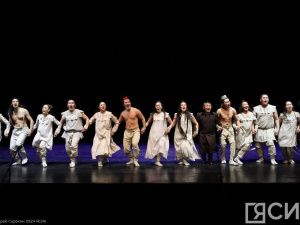 «Народ саха сохранил свою уникальную культуру»: казахские зрители высоко оценили спектакль-олонхо