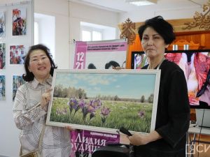 Модельер Лидия Будищева поделилась с студентками советами по защите гранта на модную коллекцию