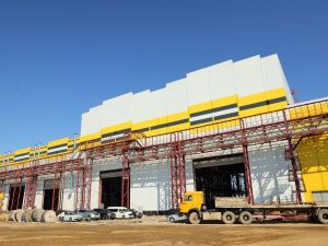 Делегация Совета Федерации ознакомилась с ходом строительства Жатайской судоверфи