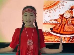 В Якутии провели первый межрегиональный конкурс чтецов в честь Дня родного языка